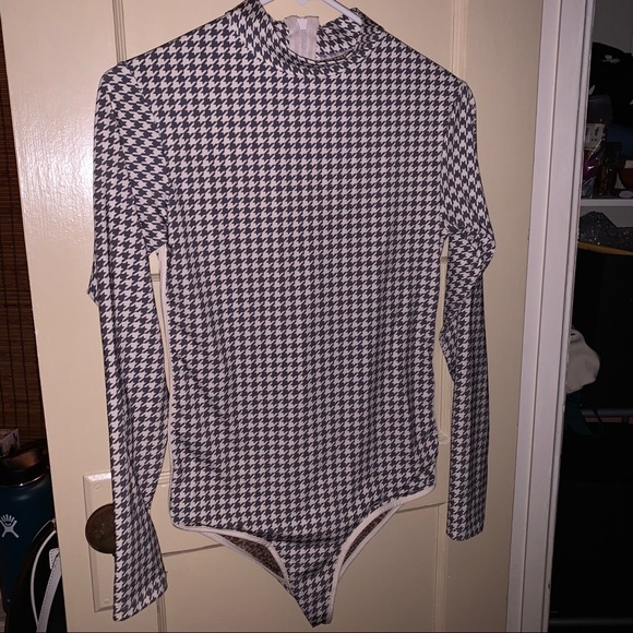 sold - Picture 2 of 5